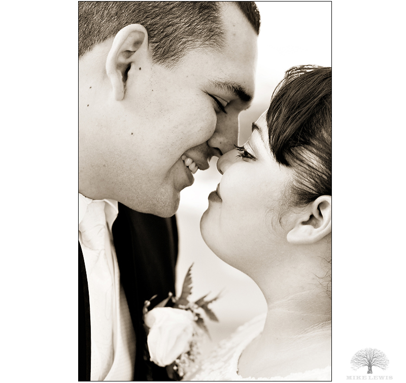 011_mike_lewis_wedding_photographer_riverside_weddings